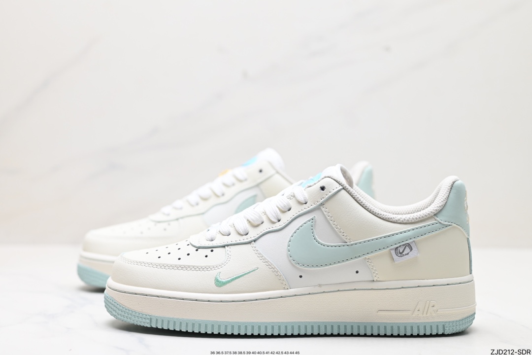 Nike Air Force 1 Shoes